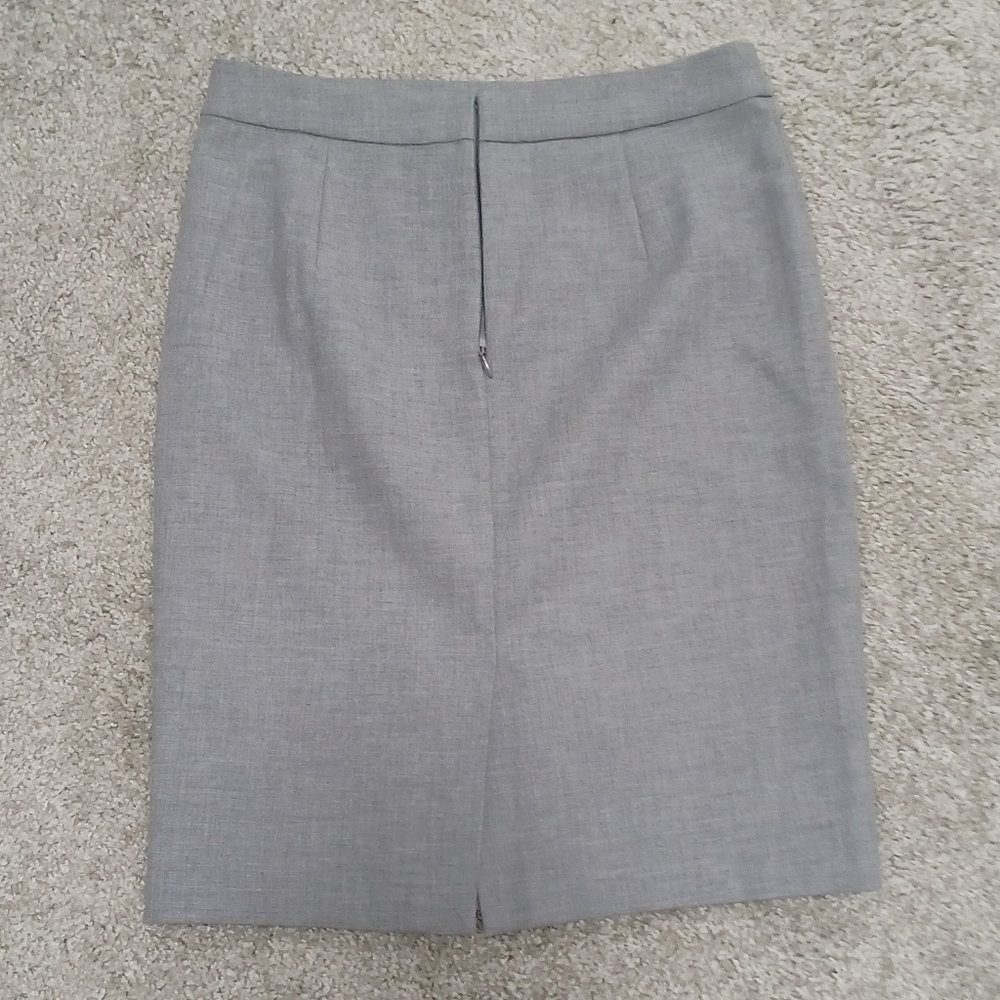 J. Crew 365. NO 2 , OP Grey